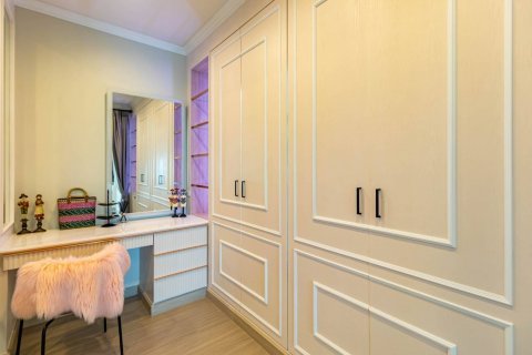 Villa in Phuket, Thailand 4 bedrooms № 136870 - photo 3