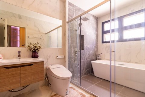 Villa in Phuket, Thailand 4 bedrooms № 136870 - photo 8