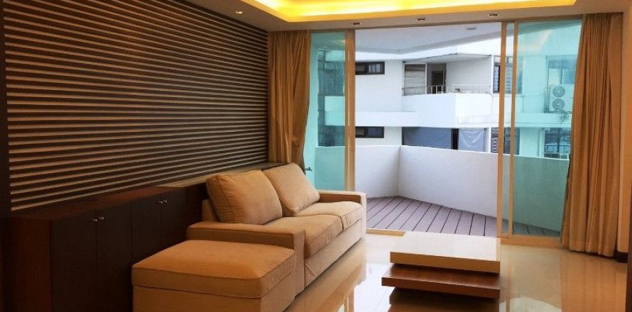 Кондоминиум с 2 спальнями в Ваттхане, Бангкок, Таиланд № 139389