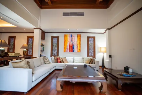 House in Bang Tao, Thailand 4 bedrooms № 178864 - photo 14