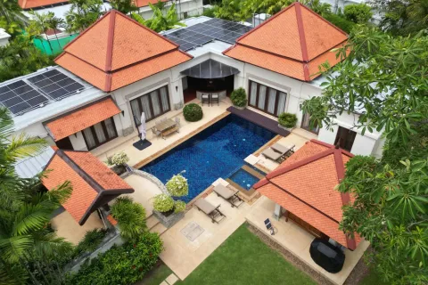 House in Bang Tao, Thailand 4 bedrooms № 178864