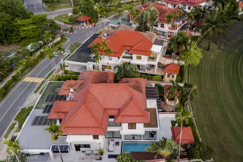 Villa in Phuket, Thailand 3 bedrooms № 178862 - photo 6