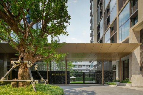 Condo in Bangkok, Thailand, 3 bedrooms  № 143413 - photo 13