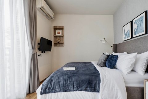 Кондоминиум с 2 спальнями в Бангкоке, Таиланд № 143409 - фото 9