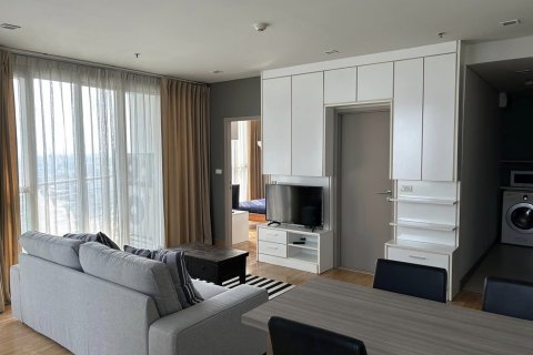 Condo in Phra Khanong, Bangkok, Thailand, 1 bedroom  № 143415 - photo 3