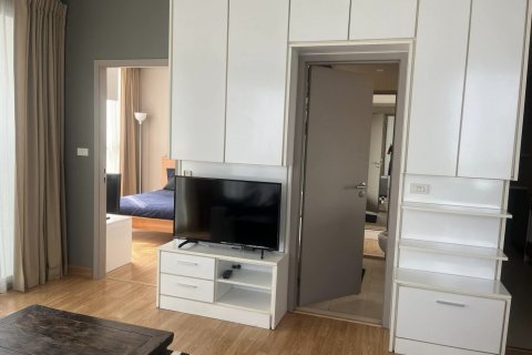 Condo in Phra Khanong, Bangkok, Thailand, 1 bedroom  № 143415 - photo 4