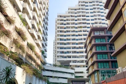 Кондоминиум с 2 спальнями в Бангкоке, Таиланд № 143414 - фото 11