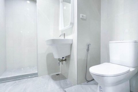 Кондоминиум с 2 спальнями в Бангкоке, Таиланд № 143414 - фото 9