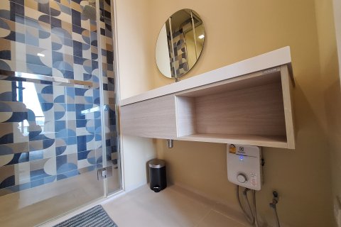 Condo à Hua Hin, Thaïlande, 2 chambres  № 151198 - photo 11