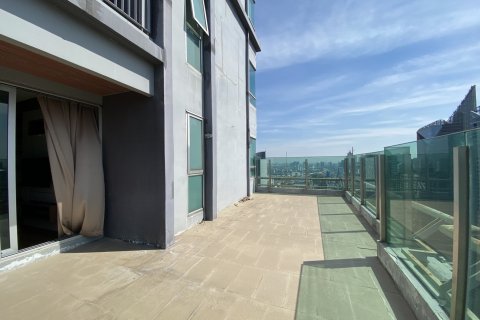 Кондоминиум с 2 спальнями в Бангкоке, Таиланд № 142942 - фото 12