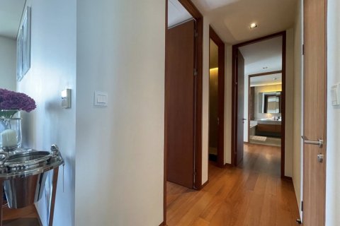 Condo à Sathon, Bangkok, Thaïlande, 2 chambres  № 142943 - photo 9