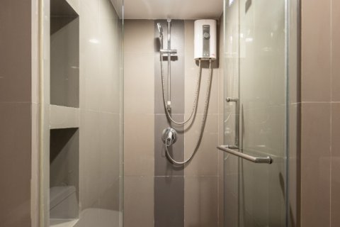 Condo in Bangkok, Thailand, 2 bedrooms № 142946 - photo 15