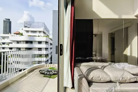 Condo in Watthana, Bangkok, Thailand, 3 bedrooms № 139263 - photo 8