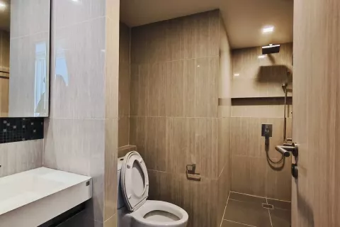 Condo in Watthana, Bangkok, Thailand, 3 bedrooms № 139263 - photo 5