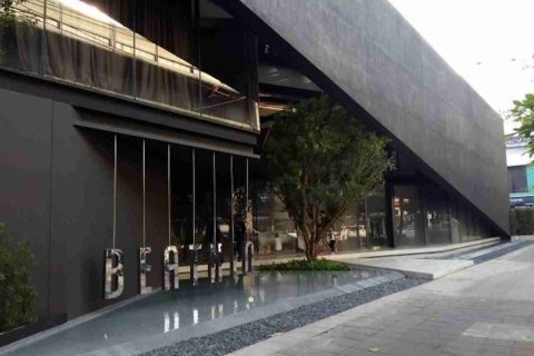 Condo in Bangkok, Thailand, 1 bedroom  № 183670 - photo 4