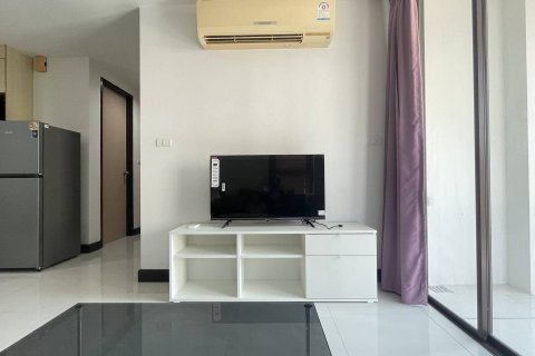 Кондоминиум с 2 спальнями в Кхлонг Сане, Бангкок, Таиланд № 149770 - фото 7