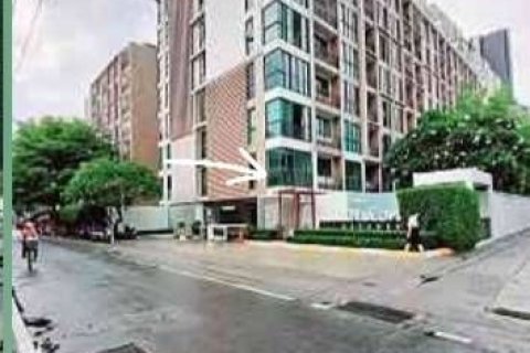 Кондоминиум с 2 спальнями в Кхлонг Сане, Бангкок, Таиланд № 149770 - фото 14