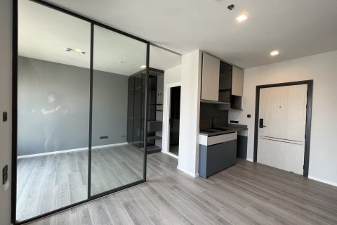 Studio in the Condo in Bang Kho Laem, Bangkok, Thailand  № 148220 - photo 6