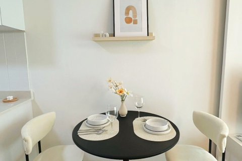 Studio dans le Condo à Din Daeng, Bangkok, Thaïlande  № 169609 - photo 6