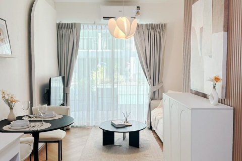 Studio dans le Condo à Din Daeng, Bangkok, Thaïlande  № 169609 - photo 4