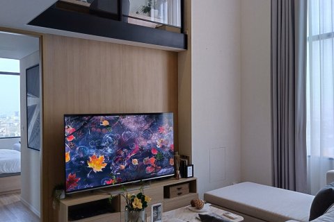 Condo in Khlong Toei, Bangkok, Thailand, 2 bedrooms № 169611 - photo 2