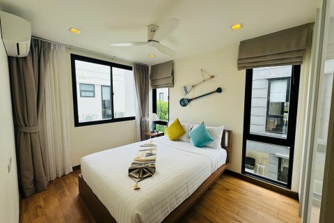 Villa in Phuket, Thailand 5 bedrooms № 136501 - photo 21