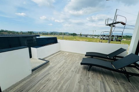 Villa in Phuket, Thailand 5 bedrooms № 136501 - photo 23