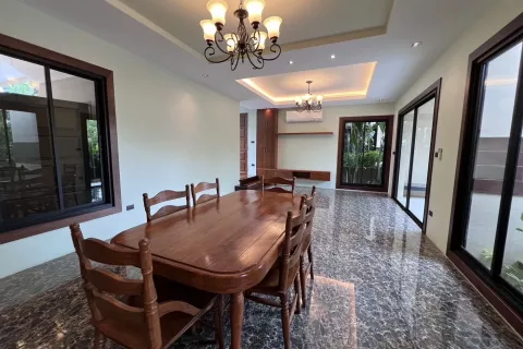 Duplex à San Sai, Thaïlande 4 chambres № 136503 - photo 23