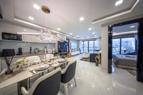Apartamento de 3 habitaciones en Pattaya, Tailandia № 190941 - foto 2