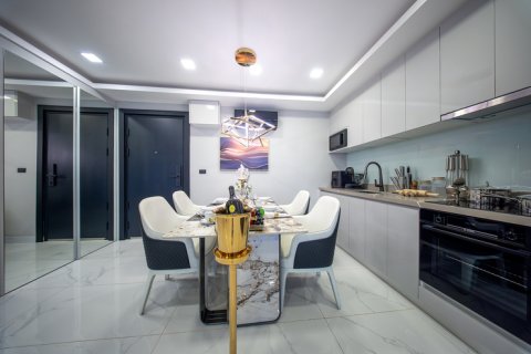 Apartamento de 3 habitaciones en Pattaya, Tailandia № 190941 - foto 5