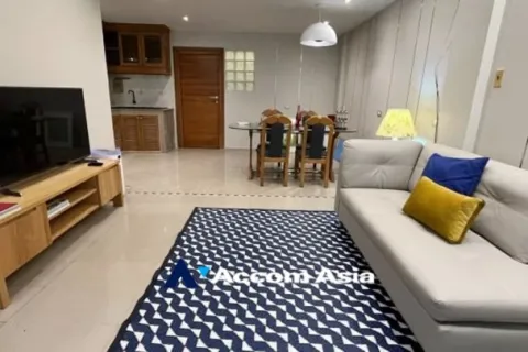 Reihenhaus in Phra Khanong, Bangkok, Thailand 3 Schlafzimmer № 219315 - Foto 4