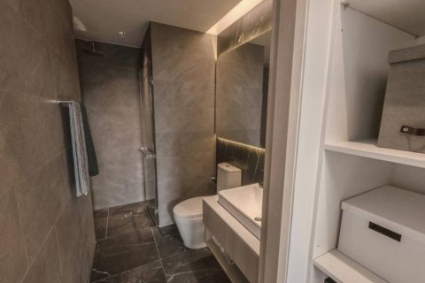 Condo in Bangkok, Thailand, 1 bedroom  № 115026 - photo 7