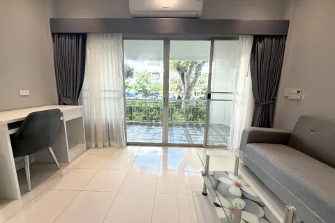 Studio dans le Condo sur Jomtien Beach, Pattaya, Thaïlande № 210566 - photo 13