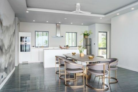 Villa in Ko Samui, Thailand 8 bedrooms № 139125 - photo 7