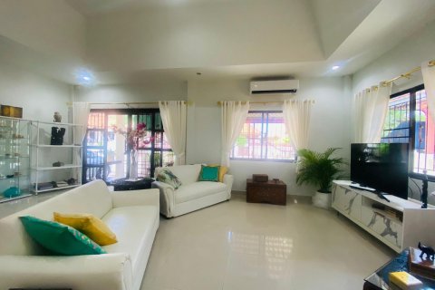 Дом в Паттайе, Таиланд с 3 комнатами № 155558 - фото 11