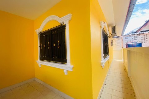 Дом в Паттайе, Таиланд с 3 комнатами № 155558 - фото 8