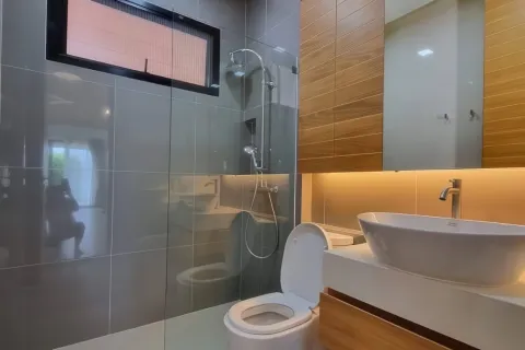 Дом в Паттайе, Таиланд с 3 комнатами № 155557 - фото 14