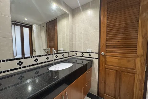 Appartement à Pattaya, Thaïlande 2 chambres № 155554 - photo 12