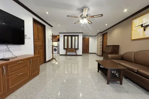 Appartement à Pattaya, Thaïlande 2 chambres № 155554 - photo 4