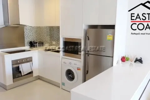 Condominio de 2 dormitorios en Pattaya, Tailandia № 212367 - foto 3