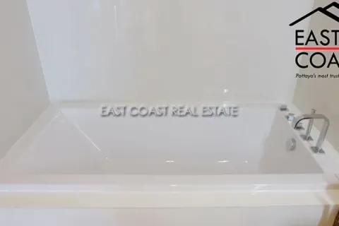 Condominio de 2 dormitorios en Pattaya, Tailandia № 212367 - foto 11