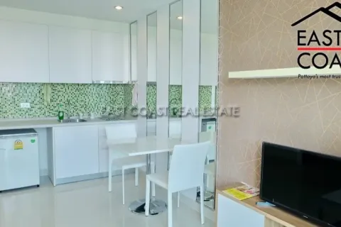 Condominio de 1 dormitorio en Jomtien Beach, Pattaya, Tailandia № 212370 - foto 3