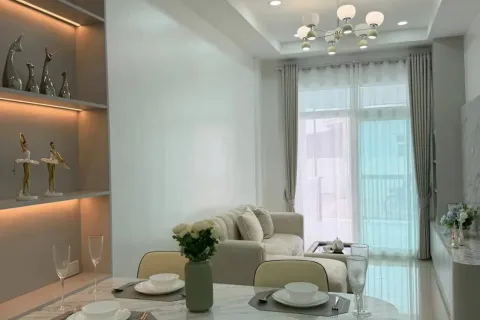 Casa de 2 dormitorios en Pattaya, Tailandia № 211071 - foto 12