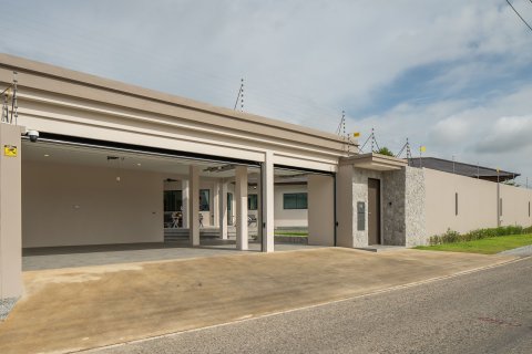 Вилла в Паттайе, Таиланд с 5 спальнями  № 137069 - фото 4