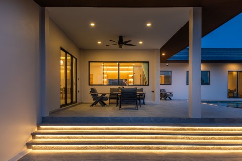 Вилла в Паттайе, Таиланд с 5 спальнями  № 137069 - фото 3