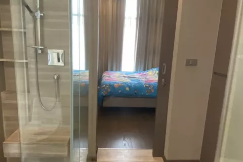 Condo in Bang Rak, Bangkok, Thailand, 2 bedrooms  № 137065 - photo 12