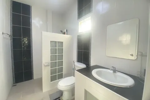 House in Hang Dong, Thailand 3 bedrooms № 156550 - photo 19