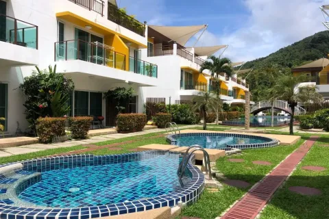 Townhouse in Kathu, Thailand 3 bedrooms № 156547