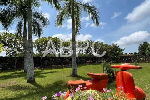 Casa de 8 dormitorios en Pattaya, Tailandia № 211824 - foto 14