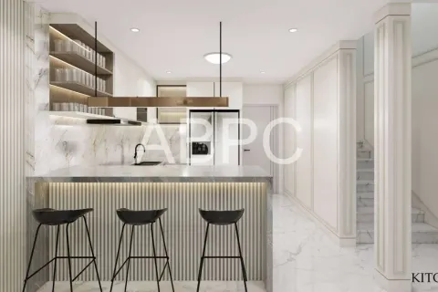 Casa de 4 dormitorios en Pattaya, Tailandia № 211825 - foto 8